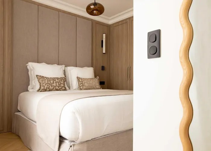 Design A C 3br 8p - Notre Dame Apartment *